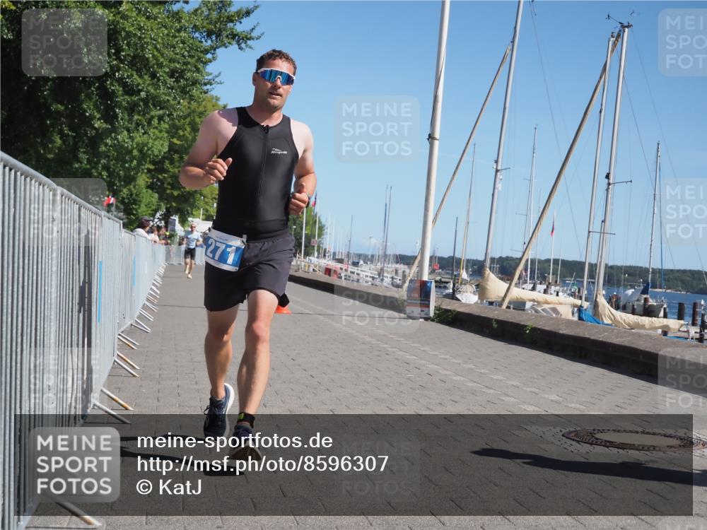 17.08.2025 - KN Förde Triathlon 2025 KatJ http://msf.ph/oto/8596307 17.08.2025 11:44:01 Laufen 271, 284, 643 meine-sportfotos.de