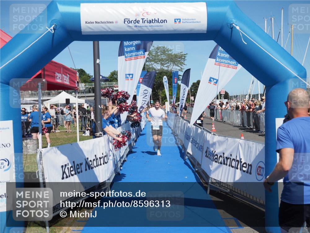 17.08.2025 - KN Förde Triathlon 2025 MichiJ http://msf.ph/oto/8596313 17.08.2025 13:58:10 Laufen 421 meine-sportfotos.de