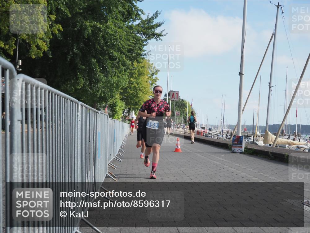 17.08.2025 - KN Förde Triathlon 2025 KatJ http://msf.ph/oto/8596317 17.08.2025 10:25:56 Laufen 152, 204 meine-sportfotos.de