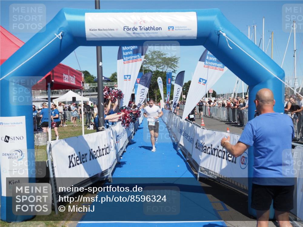 17.08.2025 - KN Förde Triathlon 2025 MichiJ http://msf.ph/oto/8596324 17.08.2025 13:58:11 Laufen 421 meine-sportfotos.de