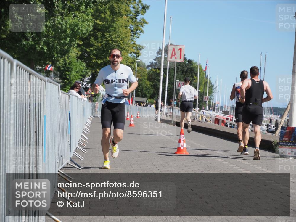 17.08.2025 - KN Förde Triathlon 2025 KatJ http://msf.ph/oto/8596351 17.08.2025 11:44:08 Laufen 307 meine-sportfotos.de