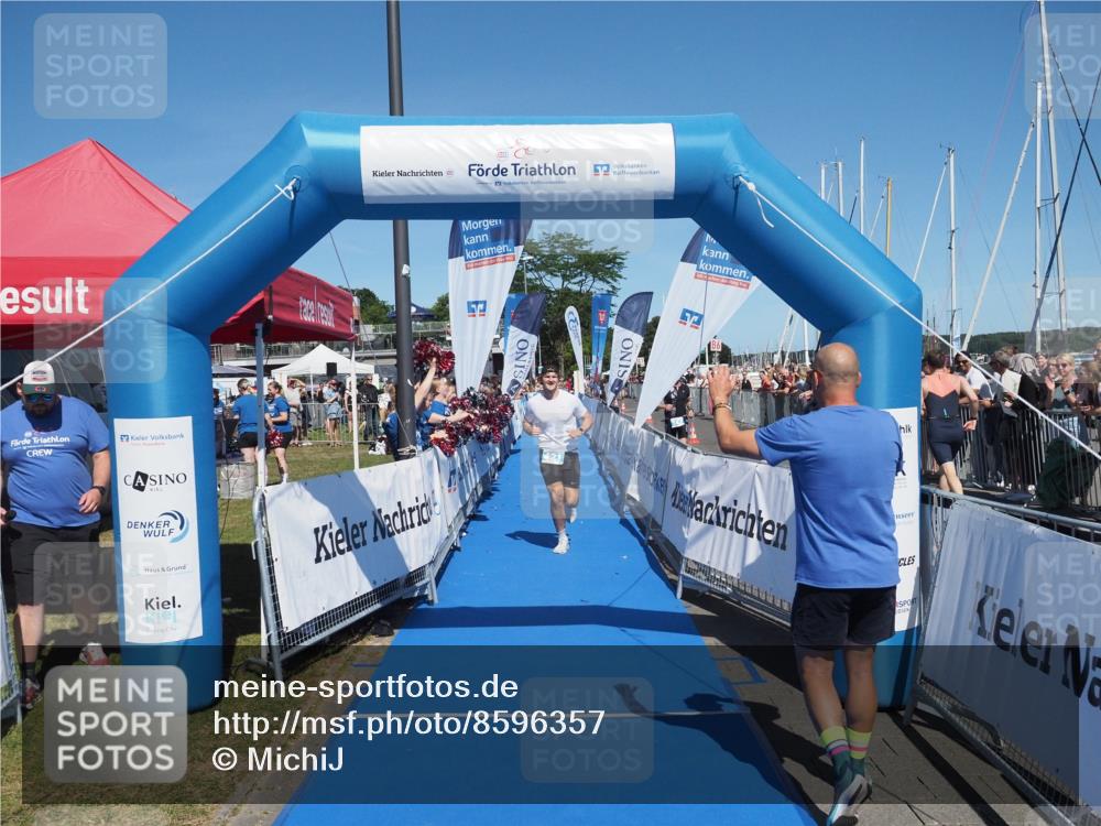 17.08.2025 - KN Förde Triathlon 2025 MichiJ http://msf.ph/oto/8596357 17.08.2025 13:58:11 Laufen 421 meine-sportfotos.de