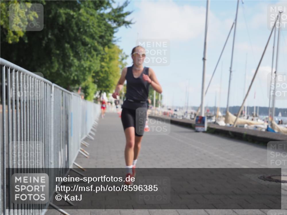 17.08.2025 - KN Förde Triathlon 2025 KatJ http://msf.ph/oto/8596385 17.08.2025 10:25:59 Laufen 152, 204 meine-sportfotos.de
