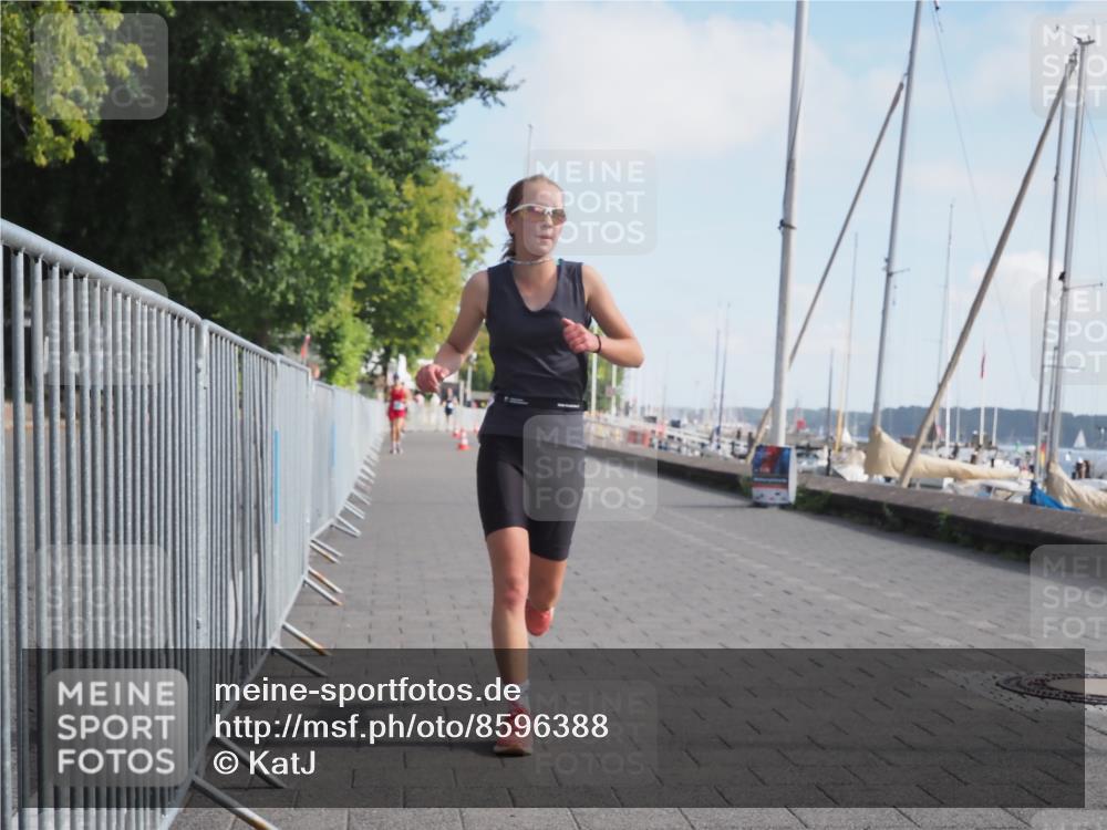 17.08.2025 - KN Förde Triathlon 2025 KatJ http://msf.ph/oto/8596388 17.08.2025 10:25:59 Laufen 152, 204 meine-sportfotos.de