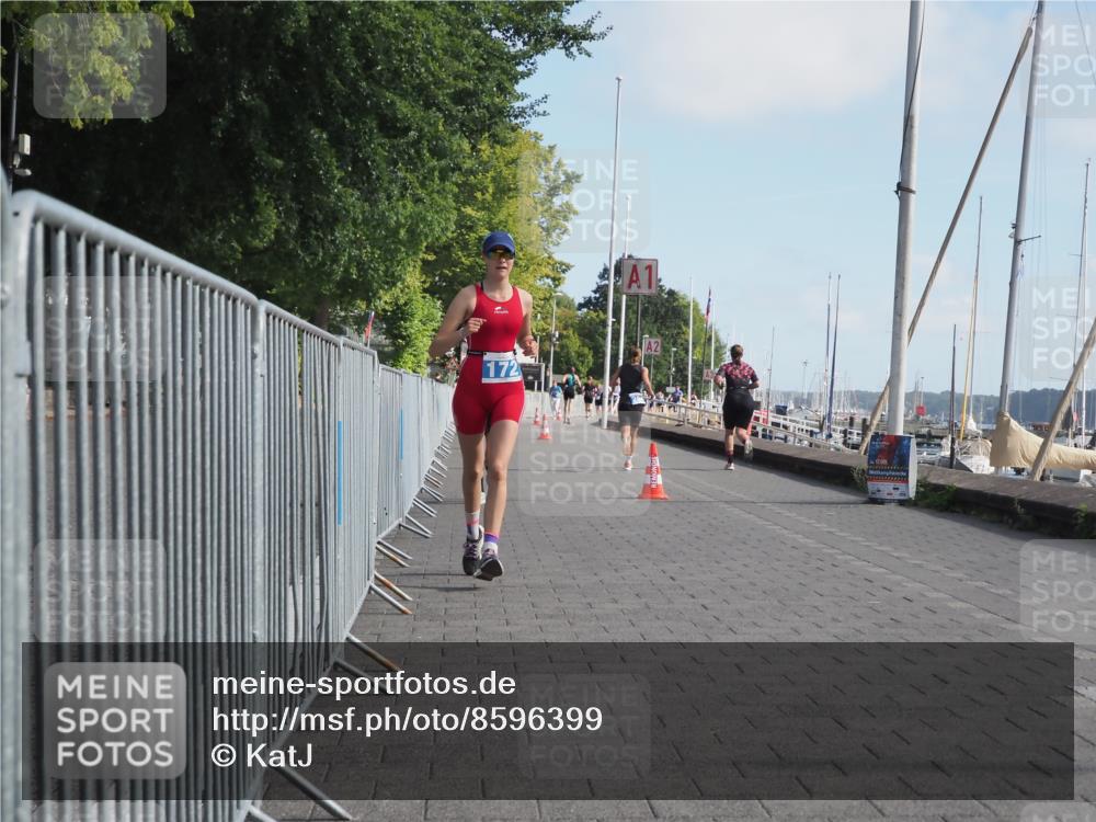17.08.2025 - KN Förde Triathlon 2025 KatJ http://msf.ph/oto/8596399 17.08.2025 10:26:09 Laufen 172, 182 meine-sportfotos.de