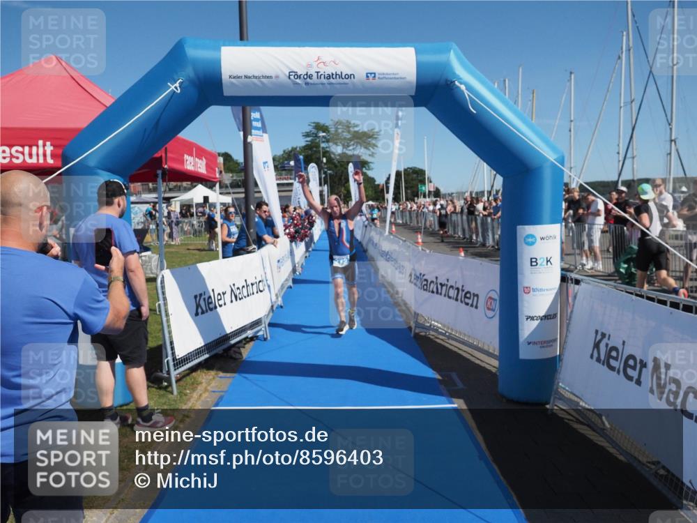 17.08.2025 - KN Förde Triathlon 2025 MichiJ http://msf.ph/oto/8596403 17.08.2025 12:06:05 Laufen 272 meine-sportfotos.de
