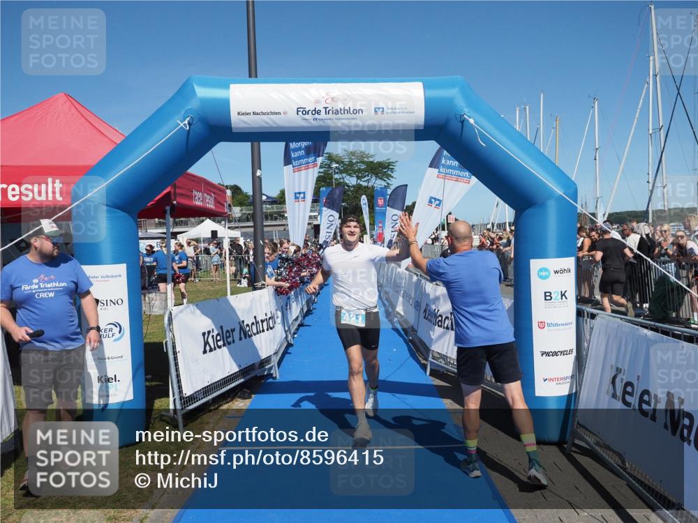 17.08.2025 - KN Förde Triathlon 2025 MichiJ http://msf.ph/oto/8596415 17.08.2025 13:58:13 Laufen 421 meine-sportfotos.de