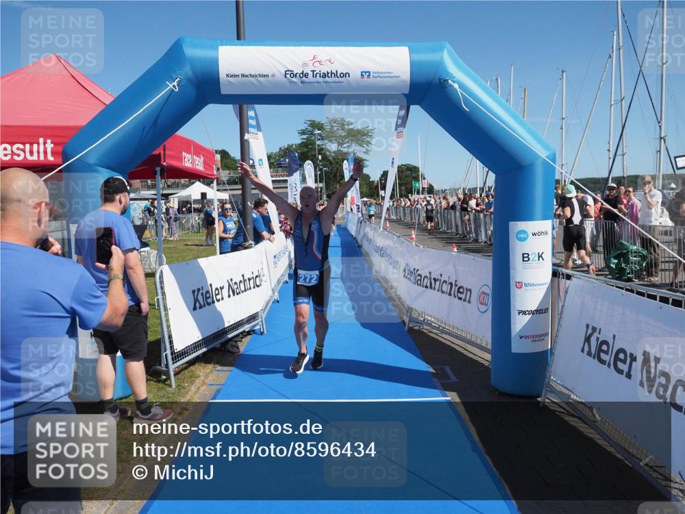17.08.2025 - KN Förde Triathlon 2025 MichiJ http://msf.ph/oto/8596434 17.08.2025 12:06:06 Laufen 272 meine-sportfotos.de