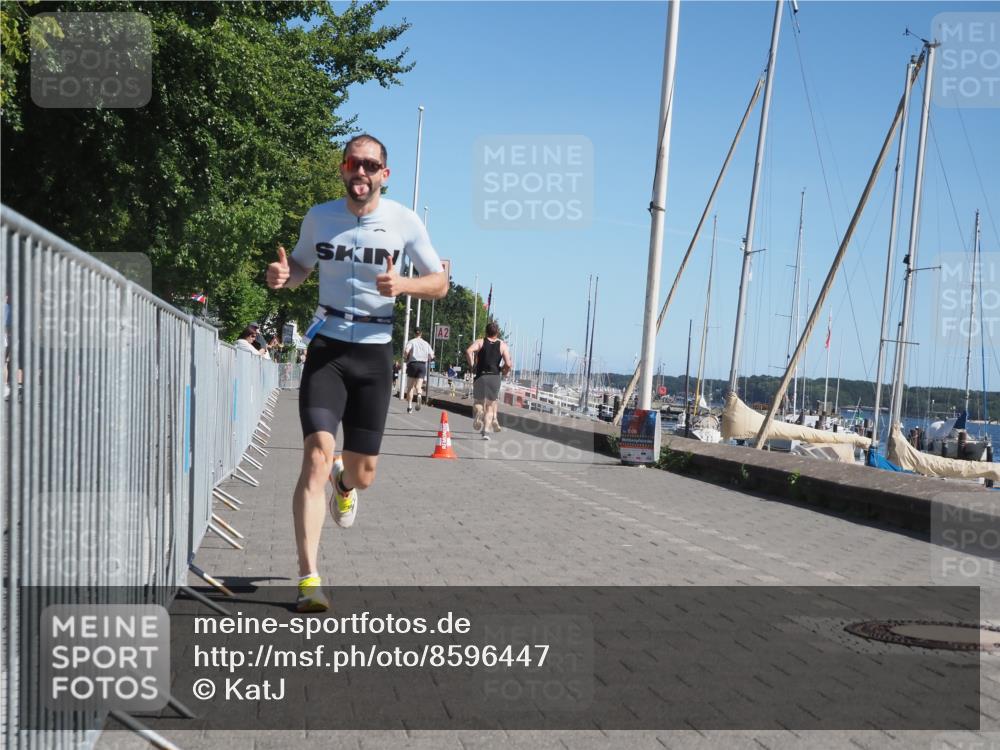 17.08.2025 - KN Förde Triathlon 2025 KatJ http://msf.ph/oto/8596447 17.08.2025 11:44:11 Laufen 307 meine-sportfotos.de