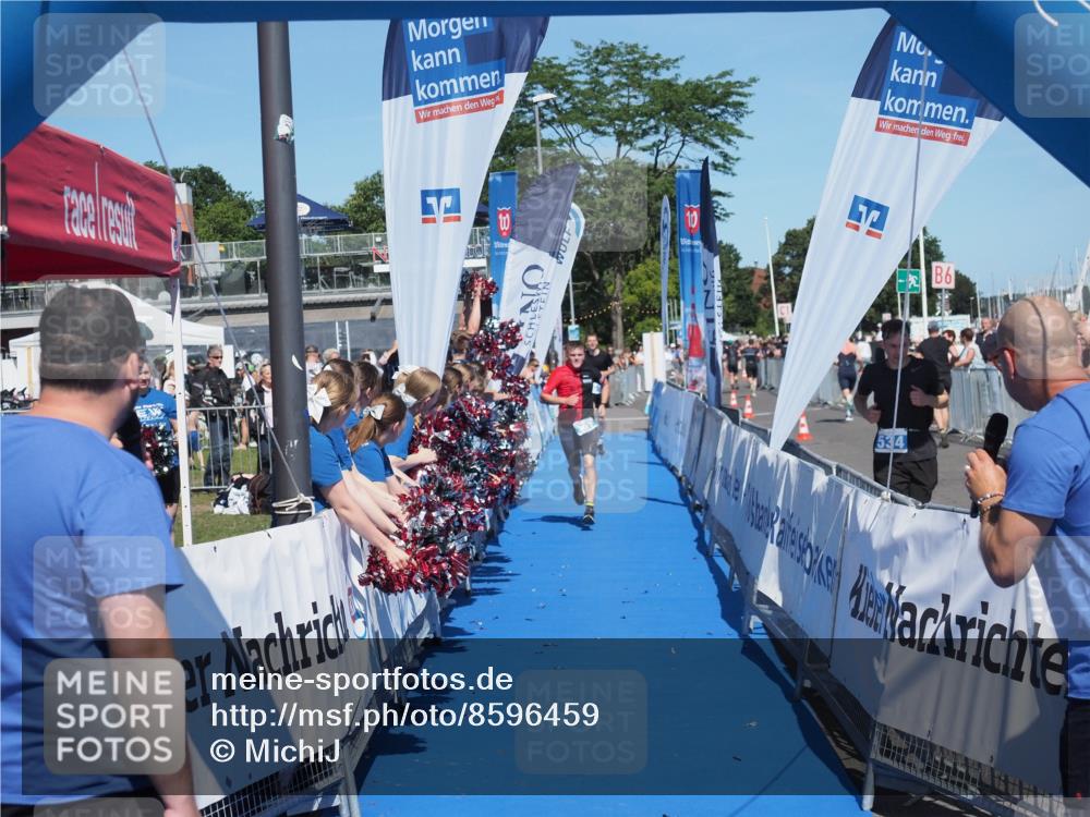 17.08.2025 - KN Förde Triathlon 2025 MichiJ http://msf.ph/oto/8596459 17.08.2025 13:58:20 Laufen 397 meine-sportfotos.de