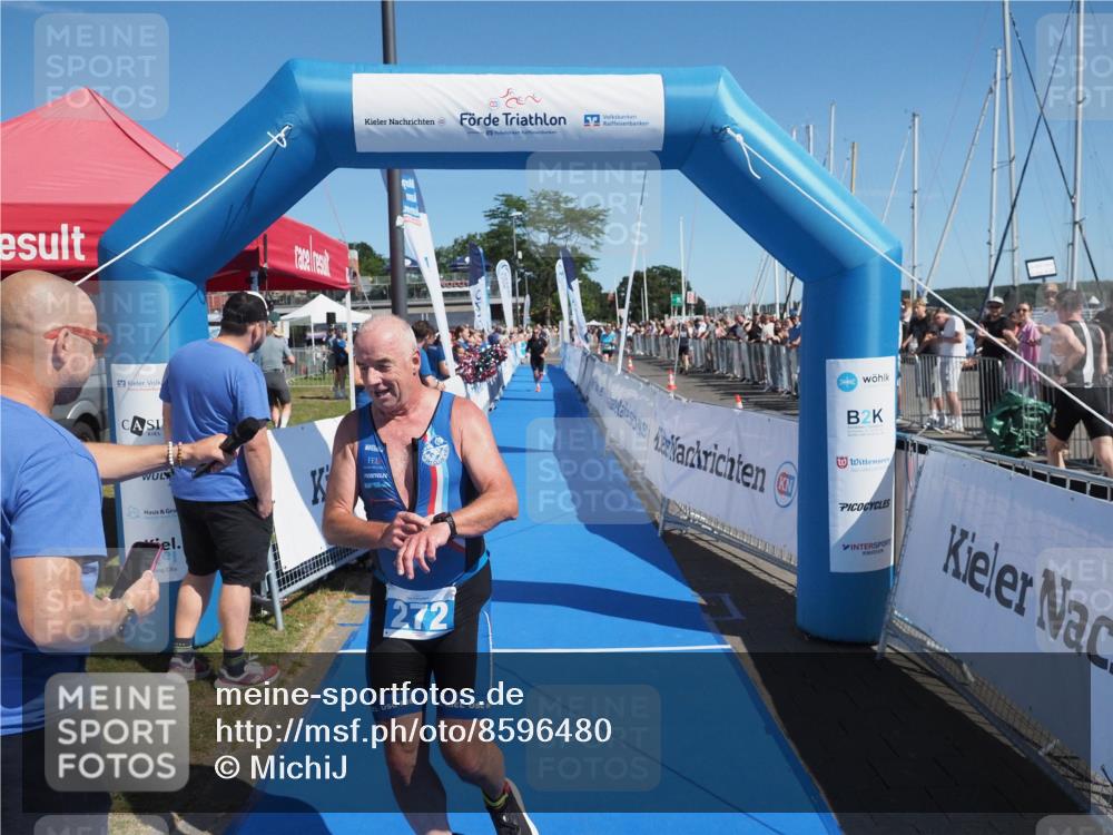 17.08.2025 - KN Förde Triathlon 2025 MichiJ http://msf.ph/oto/8596480 17.08.2025 12:06:07 Laufen 272 meine-sportfotos.de