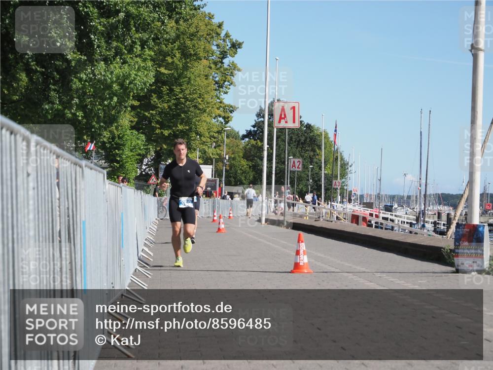 17.08.2025 - KN Förde Triathlon 2025 KatJ http://msf.ph/oto/8596485 17.08.2025 11:44:35 Laufen 295, 309 meine-sportfotos.de