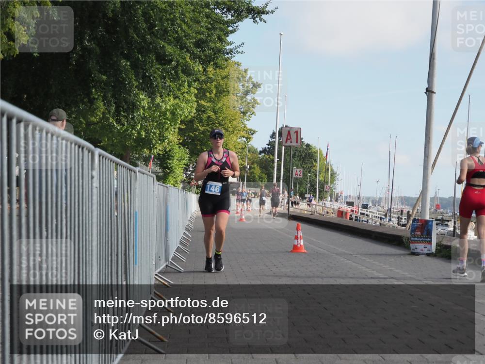 17.08.2025 - KN Förde Triathlon 2025 KatJ http://msf.ph/oto/8596512 17.08.2025 10:26:18 Laufen 122, 146 meine-sportfotos.de