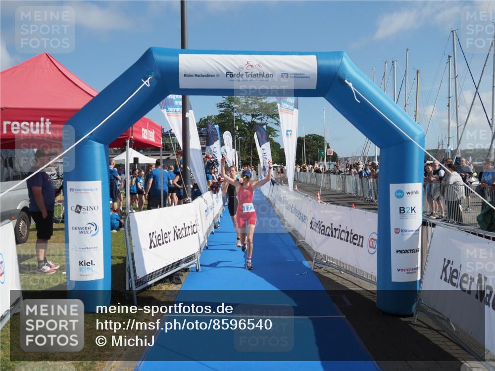 17.08.2025 - KN Förde Triathlon 2025 MichiJ http://msf.ph/oto/8596540 17.08.2025 10:41:28 Laufen 172, 218 meine-sportfotos.de