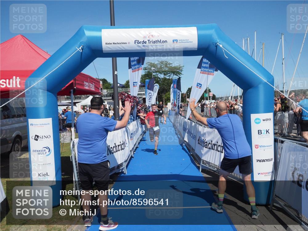 17.08.2025 - KN Förde Triathlon 2025 MichiJ http://msf.ph/oto/8596541 17.08.2025 13:58:22 Laufen 397 meine-sportfotos.de