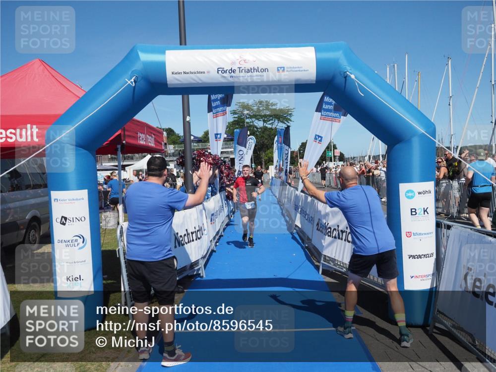 17.08.2025 - KN Förde Triathlon 2025 MichiJ http://msf.ph/oto/8596545 17.08.2025 13:58:23 Laufen 397 meine-sportfotos.de