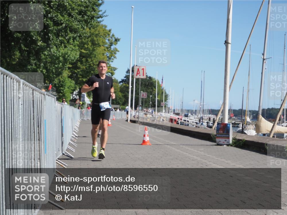 17.08.2025 - KN Förde Triathlon 2025 KatJ http://msf.ph/oto/8596550 17.08.2025 11:44:38 Laufen 295, 309 meine-sportfotos.de