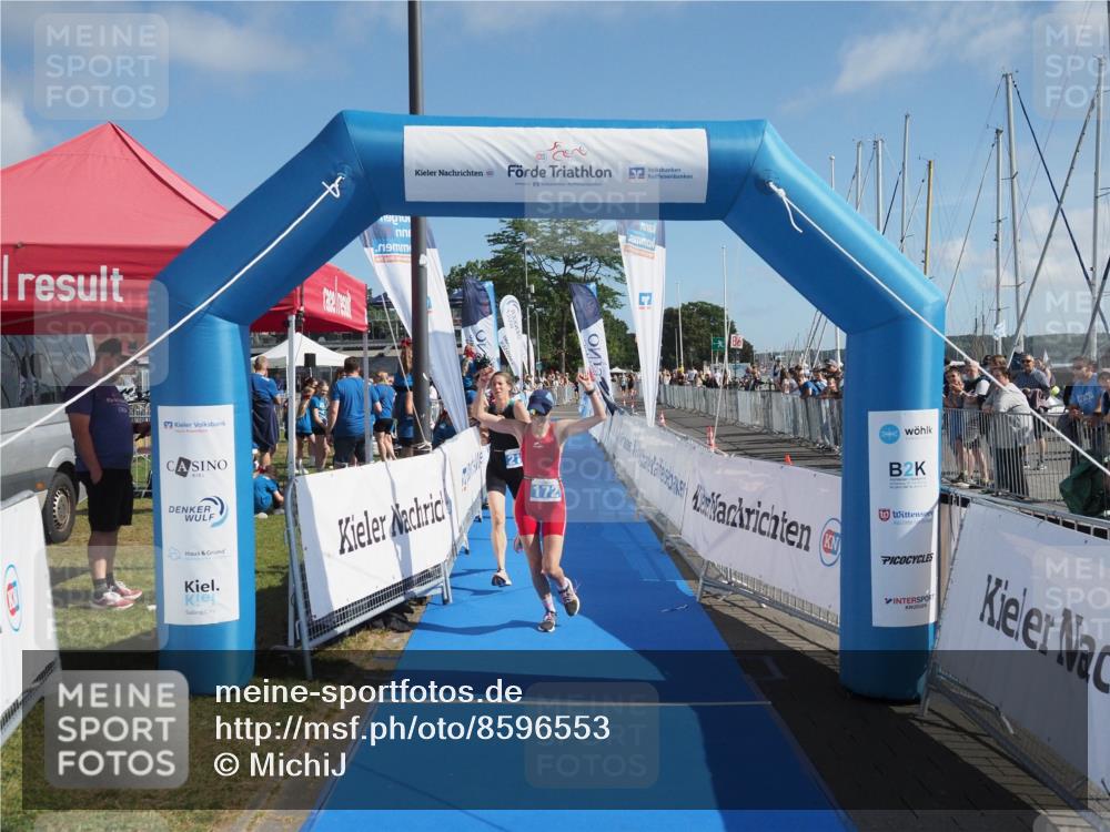 17.08.2025 - KN Förde Triathlon 2025 MichiJ http://msf.ph/oto/8596553 17.08.2025 10:41:28 Laufen 172, 218 meine-sportfotos.de