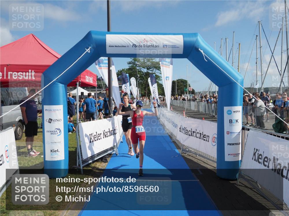 17.08.2025 - KN Förde Triathlon 2025 MichiJ http://msf.ph/oto/8596560 17.08.2025 10:41:28 Laufen 172, 218 meine-sportfotos.de