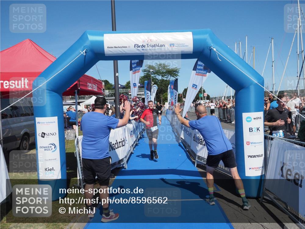 17.08.2025 - KN Förde Triathlon 2025 MichiJ http://msf.ph/oto/8596562 17.08.2025 13:58:23 Laufen 397 meine-sportfotos.de