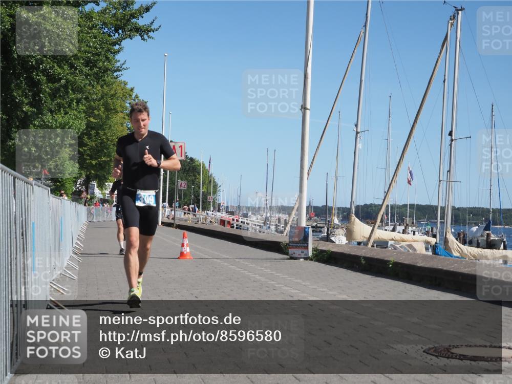 17.08.2025 - KN Förde Triathlon 2025 KatJ http://msf.ph/oto/8596580 17.08.2025 11:44:39 Laufen 295, 309 meine-sportfotos.de