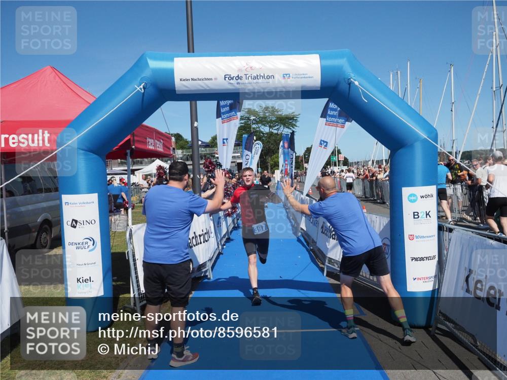 17.08.2025 - KN Förde Triathlon 2025 MichiJ http://msf.ph/oto/8596581 17.08.2025 13:58:23 Laufen 397 meine-sportfotos.de