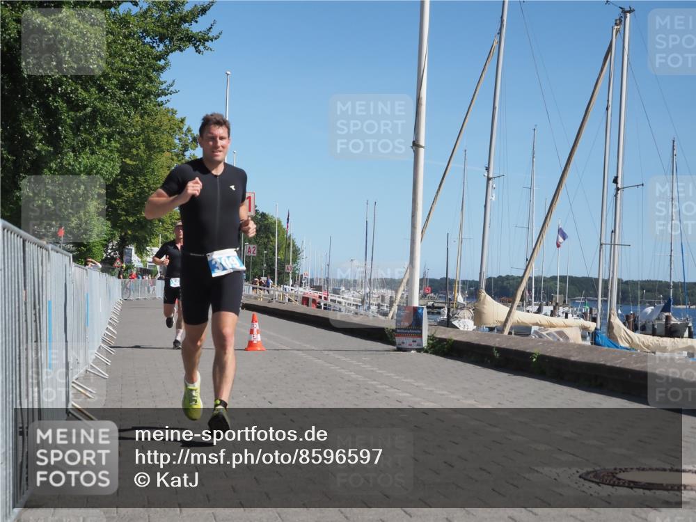 17.08.2025 - KN Förde Triathlon 2025 KatJ http://msf.ph/oto/8596597 17.08.2025 11:44:39 Laufen 295, 309 meine-sportfotos.de