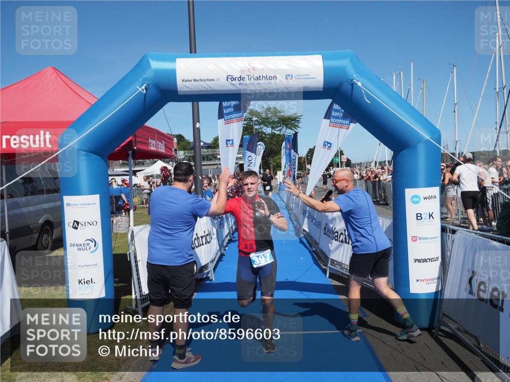 17.08.2025 - KN Förde Triathlon 2025 MichiJ http://msf.ph/oto/8596603 17.08.2025 13:58:24 Laufen 397, 509 meine-sportfotos.de