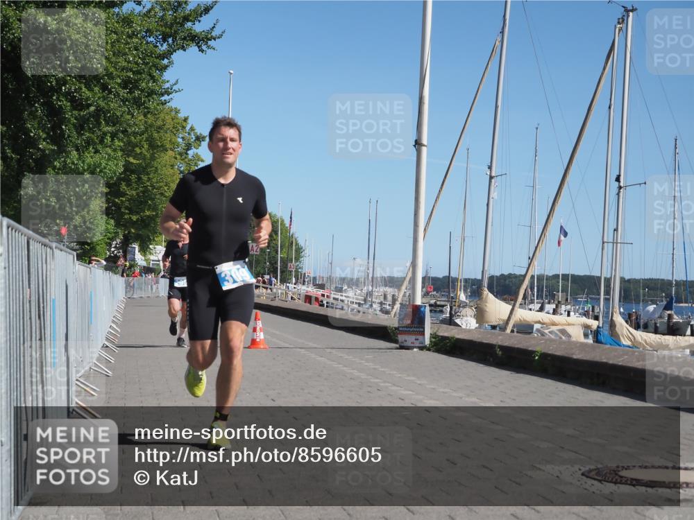 17.08.2025 - KN Förde Triathlon 2025 KatJ http://msf.ph/oto/8596605 17.08.2025 11:44:39 Laufen 295, 309 meine-sportfotos.de