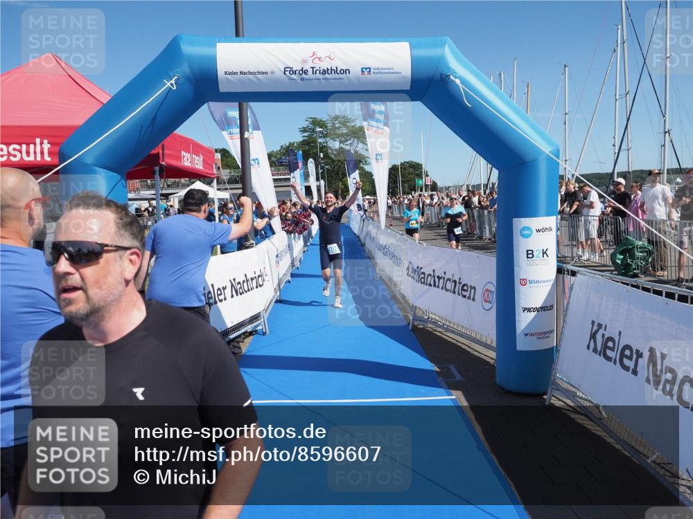 17.08.2025 - KN Förde Triathlon 2025 MichiJ http://msf.ph/oto/8596607 17.08.2025 12:06:14 Laufen 281, 300 meine-sportfotos.de