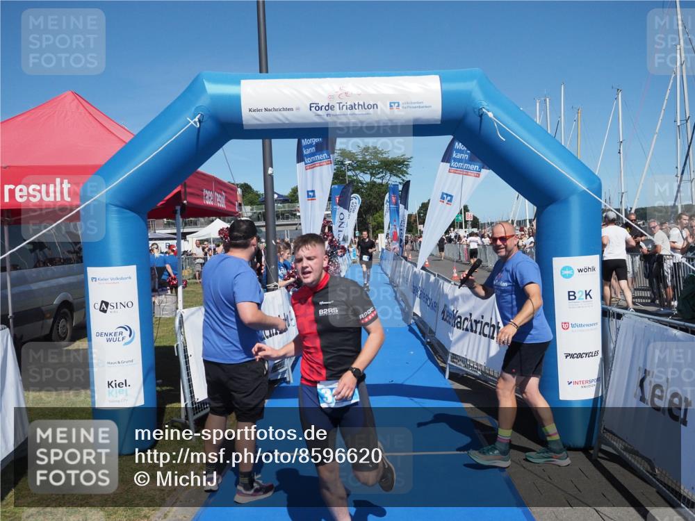 17.08.2025 - KN Förde Triathlon 2025 MichiJ http://msf.ph/oto/8596620 17.08.2025 13:58:24 Laufen 397, 509 meine-sportfotos.de