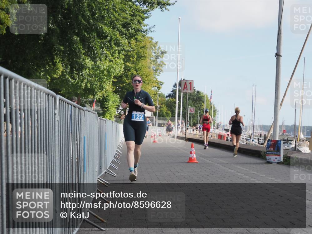 17.08.2025 - KN Förde Triathlon 2025 KatJ http://msf.ph/oto/8596628 17.08.2025 10:26:24 Laufen 122, 146 meine-sportfotos.de