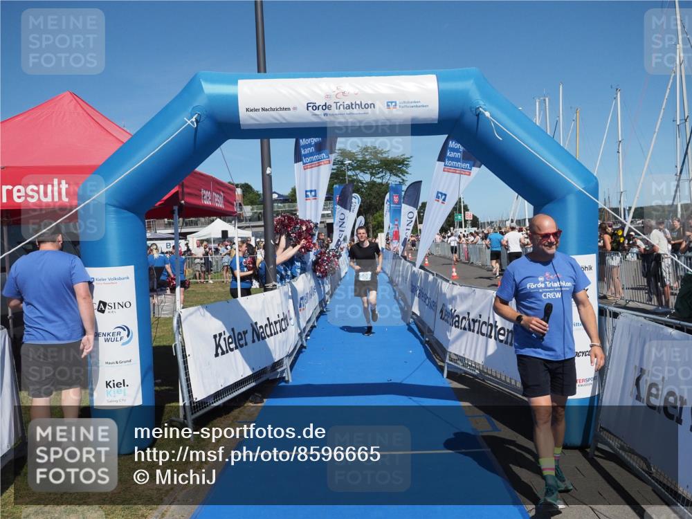 17.08.2025 - KN Förde Triathlon 2025 MichiJ http://msf.ph/oto/8596665 17.08.2025 13:58:27 Laufen 397, 509 meine-sportfotos.de