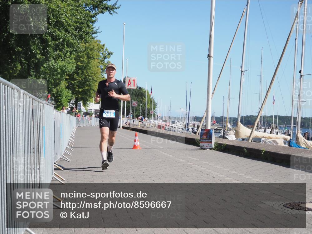 17.08.2025 - KN Förde Triathlon 2025 KatJ http://msf.ph/oto/8596667 17.08.2025 11:44:42 Laufen 295, 309 meine-sportfotos.de