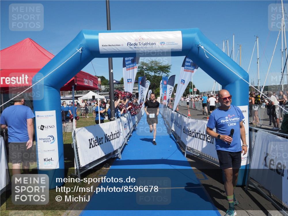 17.08.2025 - KN Förde Triathlon 2025 MichiJ http://msf.ph/oto/8596678 17.08.2025 13:58:27 Laufen 397, 509 meine-sportfotos.de