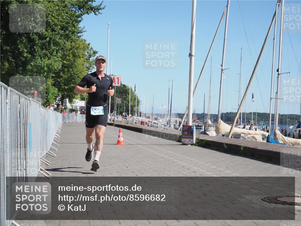 17.08.2025 - KN Förde Triathlon 2025 KatJ http://msf.ph/oto/8596682 17.08.2025 11:44:42 Laufen 295, 309 meine-sportfotos.de