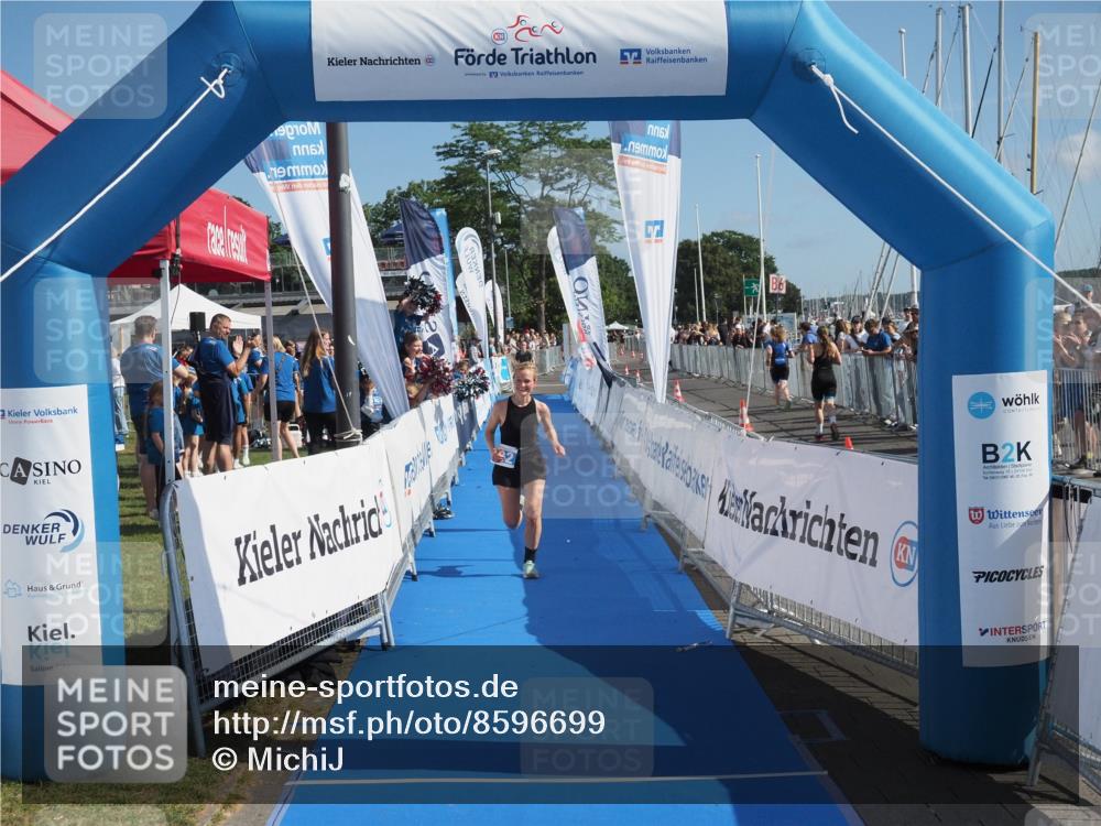 17.08.2025 - KN Förde Triathlon 2025 MichiJ http://msf.ph/oto/8596699 17.08.2025 10:41:47 Laufen 182 meine-sportfotos.de
