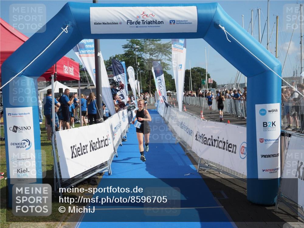 17.08.2025 - KN Förde Triathlon 2025 MichiJ http://msf.ph/oto/8596705 17.08.2025 10:41:47 Laufen 182 meine-sportfotos.de
