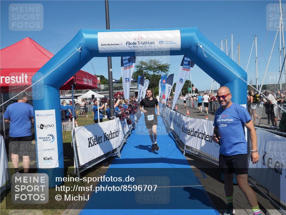 17.08.2025 - KN Förde Triathlon 2025 MichiJ http://msf.ph/oto/8596707 17.08.2025 13:58:28 Laufen 397, 509 meine-sportfotos.de