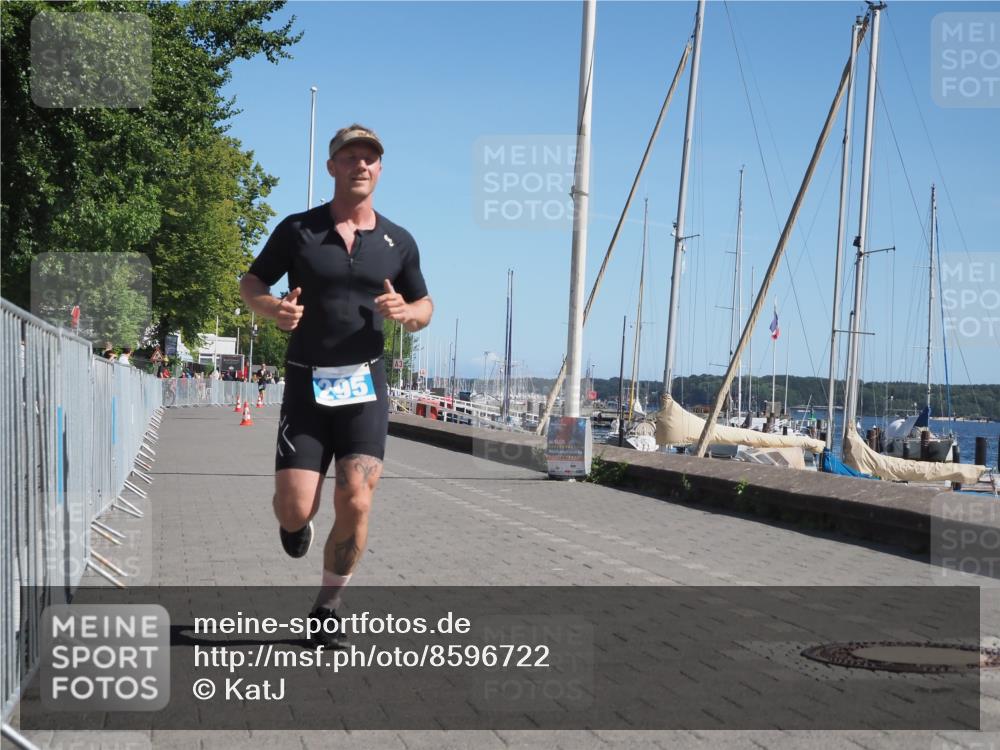 17.08.2025 - KN Förde Triathlon 2025 KatJ http://msf.ph/oto/8596722 17.08.2025 11:44:43 Laufen 295, 309 meine-sportfotos.de