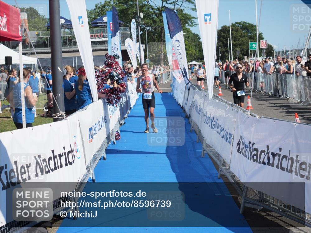 17.08.2025 - KN Förde Triathlon 2025 MichiJ http://msf.ph/oto/8596739 17.08.2025 12:06:37 Laufen 284 meine-sportfotos.de