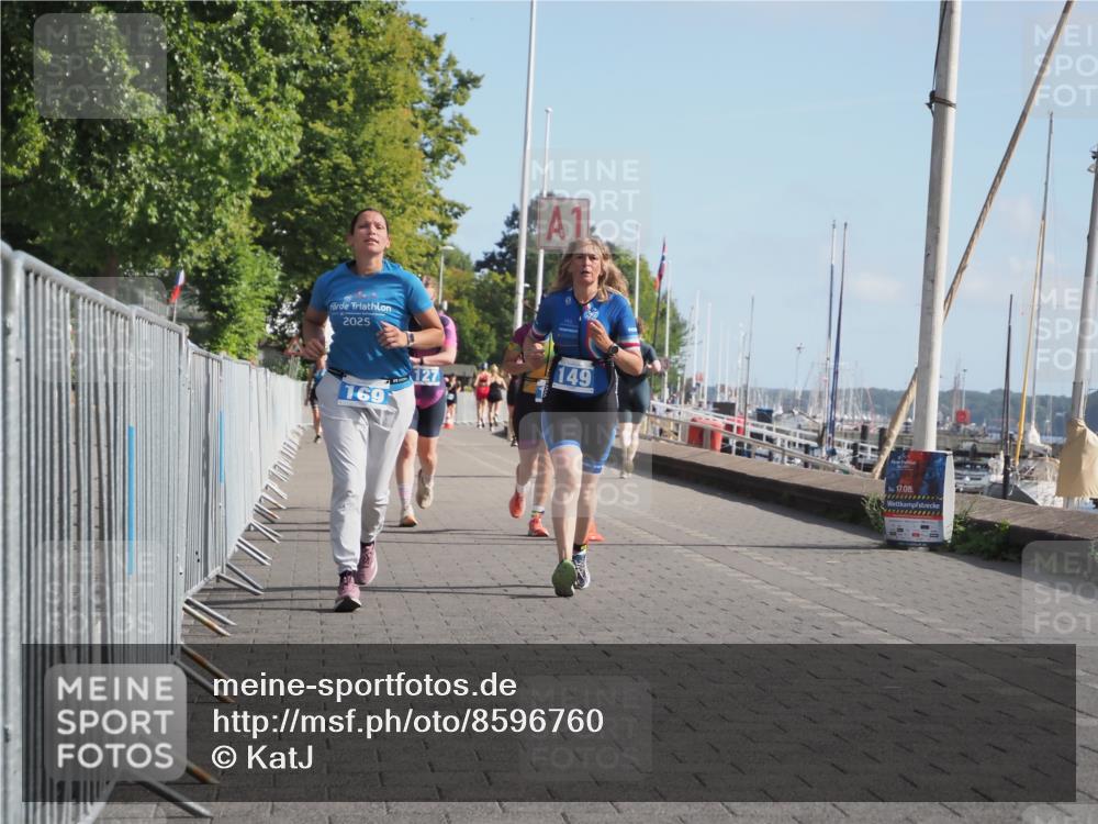 17.08.2025 - KN Förde Triathlon 2025 KatJ http://msf.ph/oto/8596760 17.08.2025 10:26:41 Laufen 102, 127, 149, 169, 184 meine-sportfotos.de
