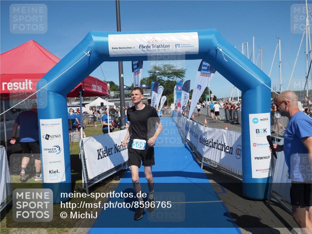 17.08.2025 - KN Förde Triathlon 2025 MichiJ http://msf.ph/oto/8596765 17.08.2025 13:58:29 Laufen 397, 509 meine-sportfotos.de
