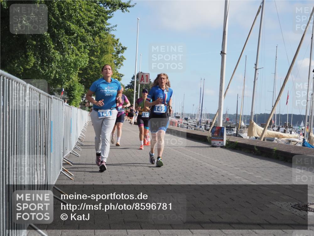 17.08.2025 - KN Förde Triathlon 2025 KatJ http://msf.ph/oto/8596781 17.08.2025 10:26:42 Laufen 102, 127, 149, 169, 184 meine-sportfotos.de