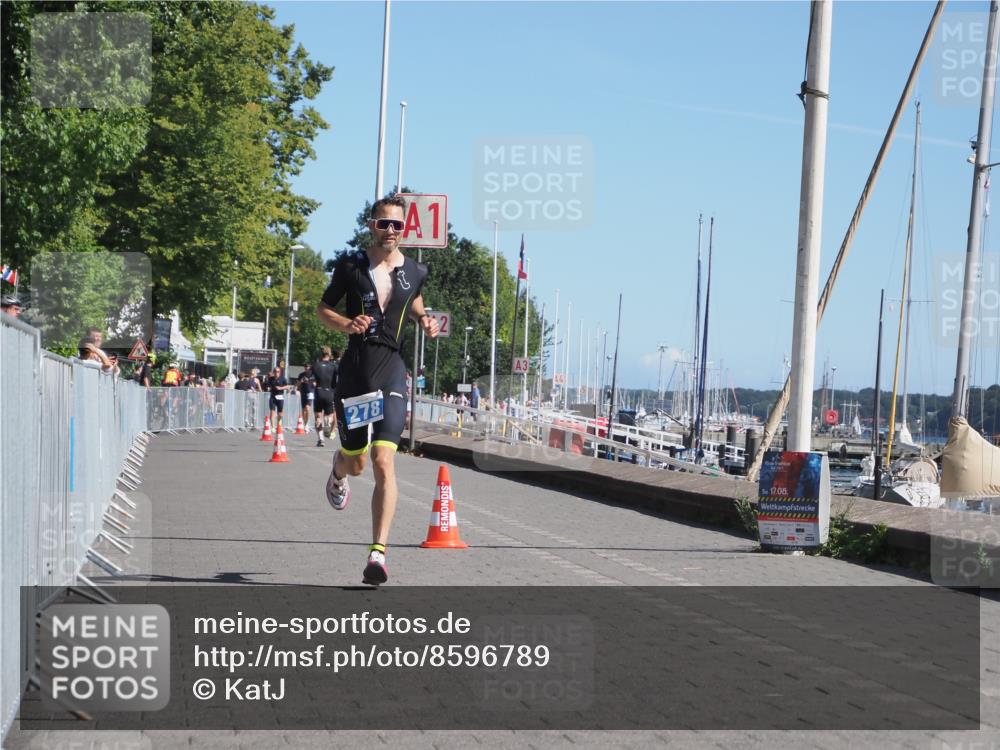17.08.2025 - KN Förde Triathlon 2025 KatJ http://msf.ph/oto/8596789 17.08.2025 11:45:01 Laufen 278 meine-sportfotos.de