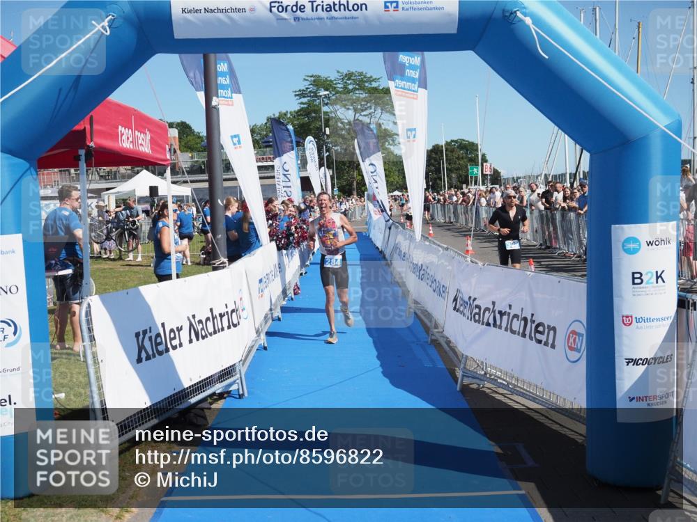 17.08.2025 - KN Förde Triathlon 2025 MichiJ http://msf.ph/oto/8596822 17.08.2025 12:06:39 Laufen 284 meine-sportfotos.de