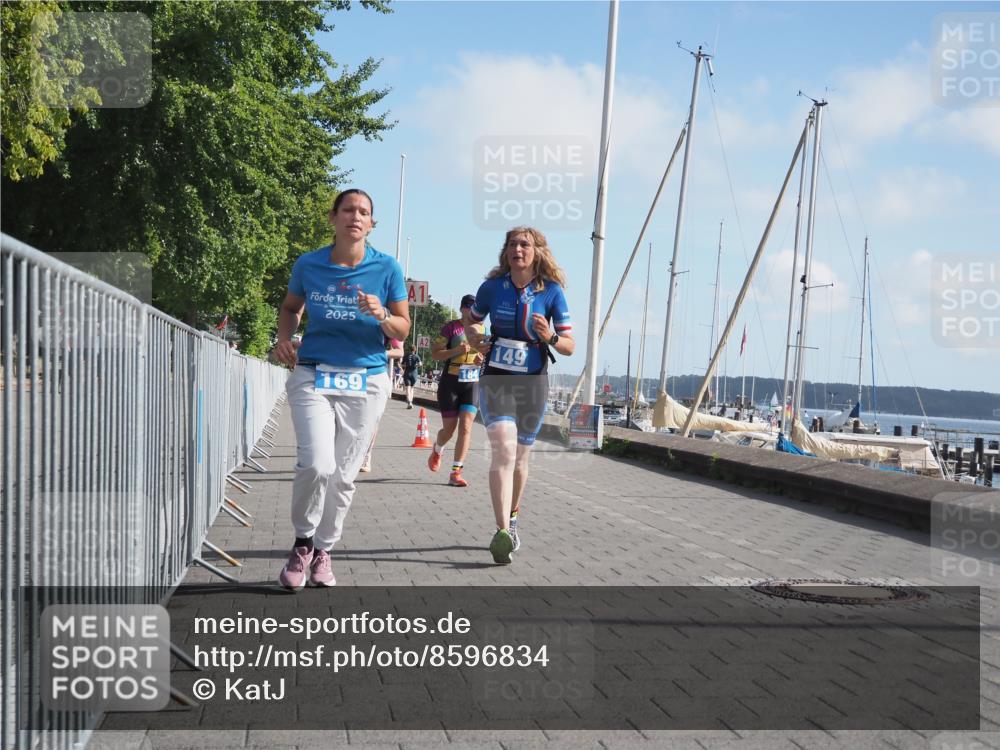 17.08.2025 - KN Förde Triathlon 2025 KatJ http://msf.ph/oto/8596834 17.08.2025 10:26:44 Laufen 102, 127, 149, 169, 184 meine-sportfotos.de