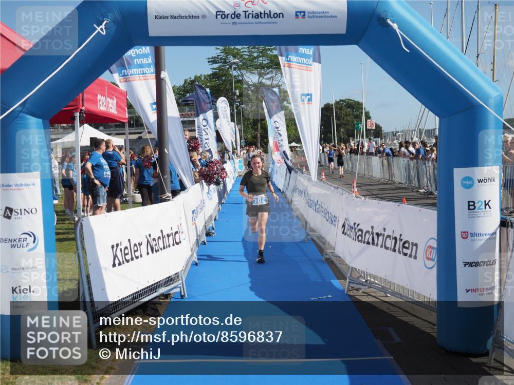 17.08.2025 - KN Förde Triathlon 2025 MichiJ http://msf.ph/oto/8596837 17.08.2025 10:41:53 Laufen 102, 182 meine-sportfotos.de