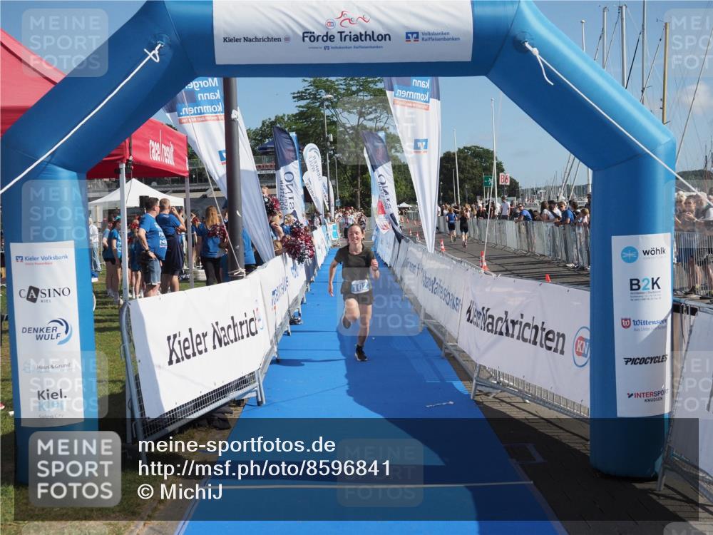 17.08.2025 - KN Förde Triathlon 2025 MichiJ http://msf.ph/oto/8596841 17.08.2025 10:41:53 Laufen 102, 182 meine-sportfotos.de