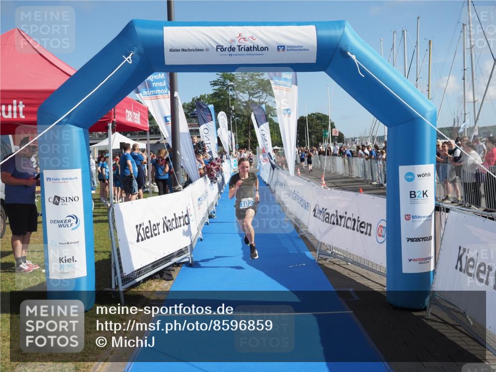 17.08.2025 - KN Förde Triathlon 2025 MichiJ http://msf.ph/oto/8596859 17.08.2025 10:41:54 Laufen 102, 182 meine-sportfotos.de